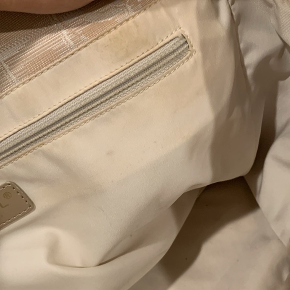 Authentic Chanel beige travel line canvas and leather tote. Date code is 8358878 - Picture 15 of 16